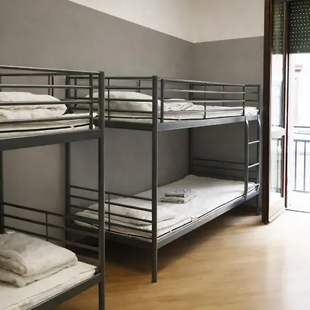 Albergue K-smart Catânia